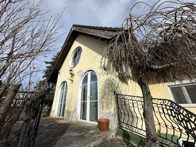 Eladó ház Sülysáp 349 nm