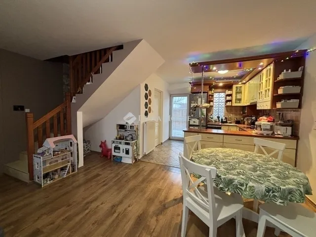 Eladó ház Üllő 87 nm