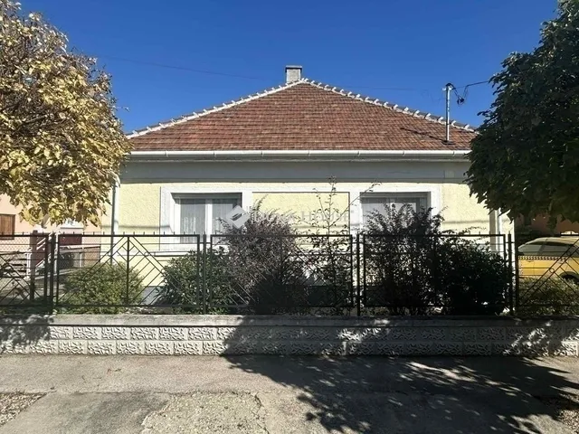 Eladó ház Vecsés 80 nm