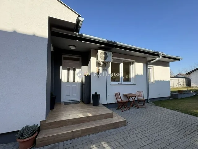 Eladó ház Ócsa 85 nm