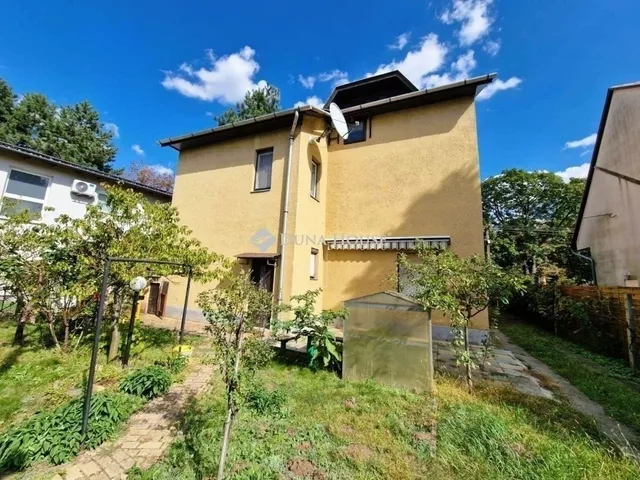 Eladó ház Budapest XVII. kerület 200 nm