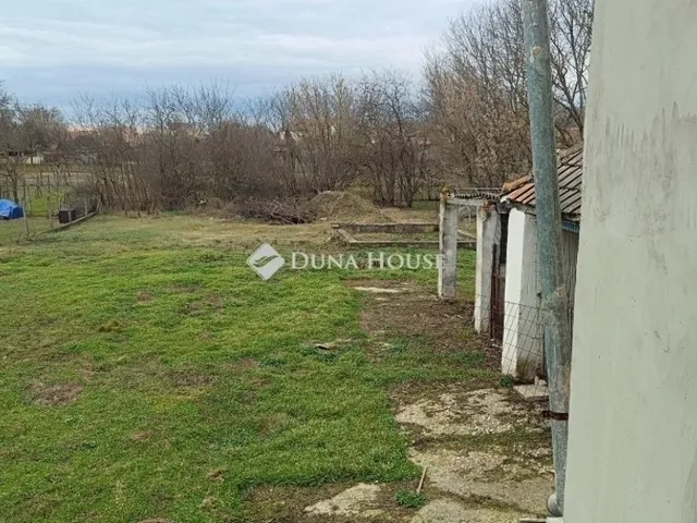 Eladó ház Tápiószecső 100 nm