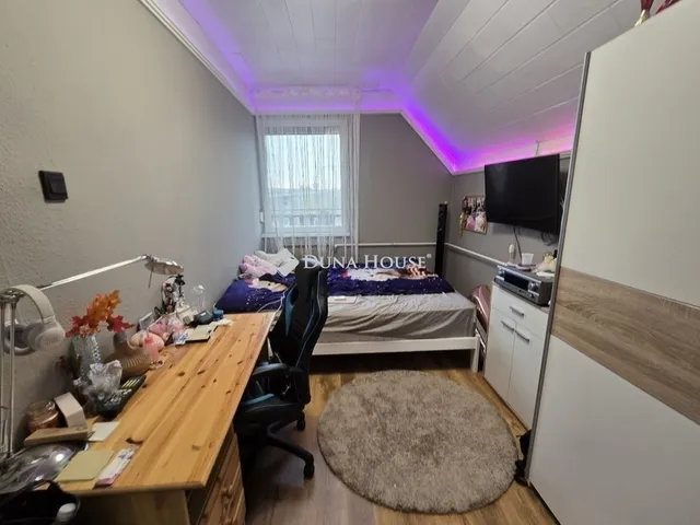 Eladó ház Pécel 172 nm