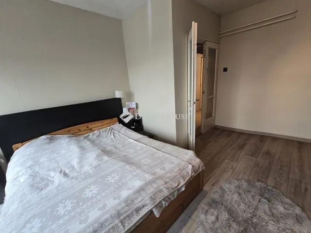 Eladó ház Pécel 172 nm