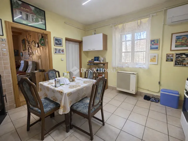 Eladó ház Üllő 65 nm