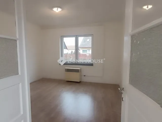 Eladó ház Tápiószecső 100 nm