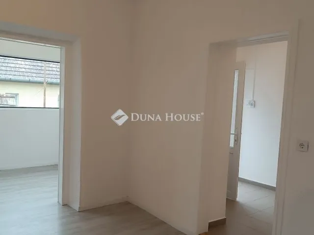 Eladó ház Tápiószecső 100 nm