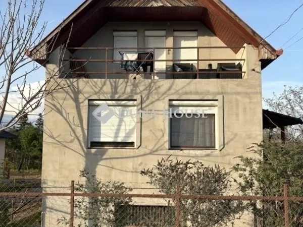 Eladó ház Tápiószecső 102 nm