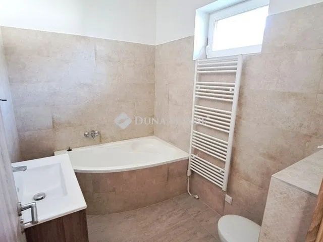 Eladó ház Vasad 108 nm