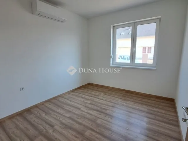 Eladó ház Vasad 108 nm