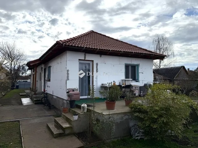 Eladó ház Monor 151 nm