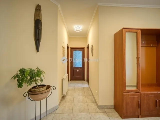 Eladó ház Monor 179 nm