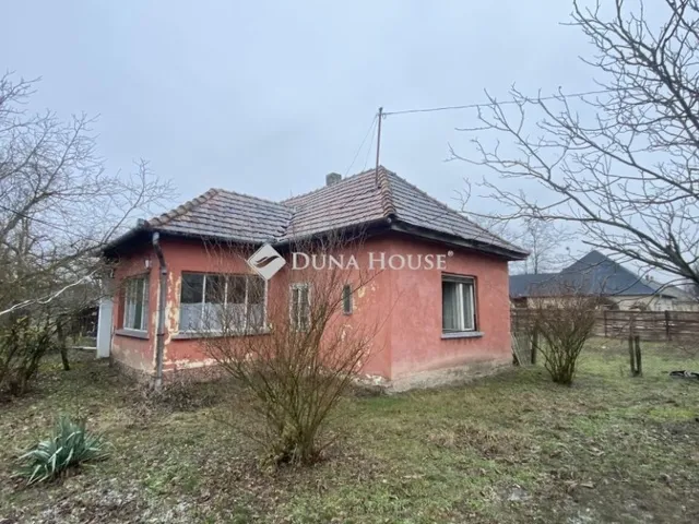 Eladó ház Tápióbicske 62 nm