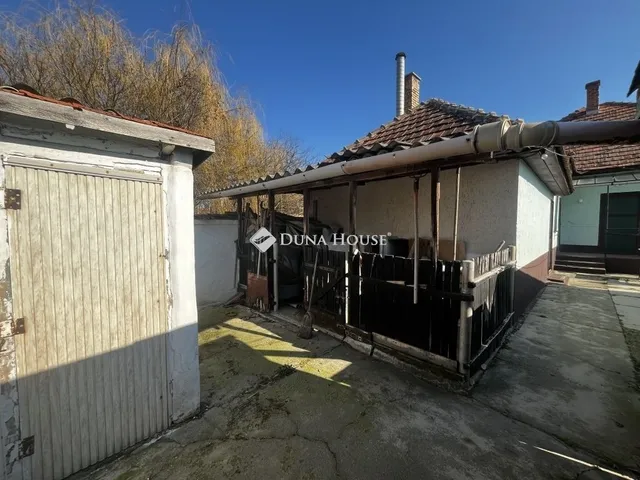 Eladó ház Jászfényszaru 110 nm