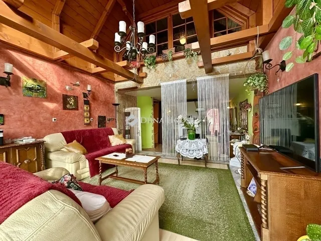 Eladó ház Sülysáp 349 nm