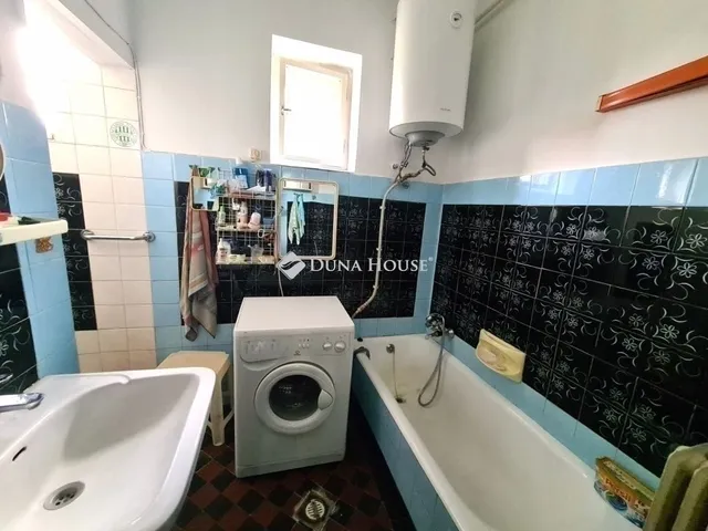 Eladó ház Gyömrő 180 nm