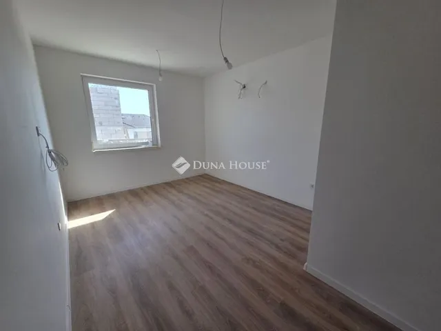 Eladó ház Mogyoród 198 nm
