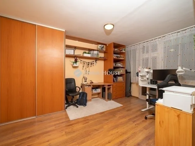 Eladó lakás Budapest IV. kerület 71 nm