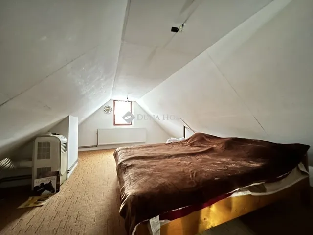 Eladó mezőgazdasági ingatlan Pilis 240 nm