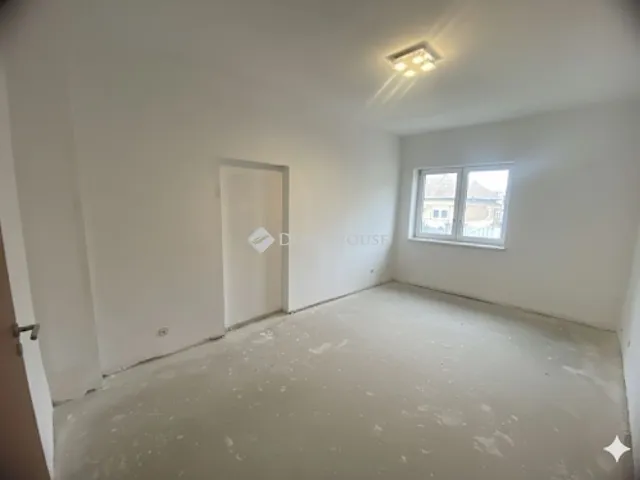 Eladó ház Vácszentlászló 100 nm