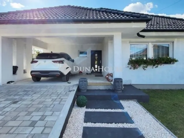 Eladó ház Hévízgyörk 220 nm