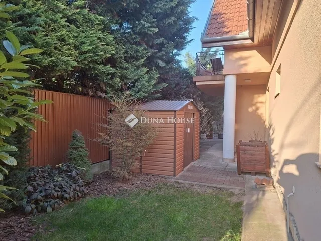 Eladó ház Nagytarcsa 193 nm