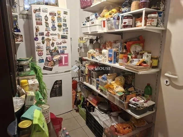 Eladó ház Nagytarcsa 193 nm