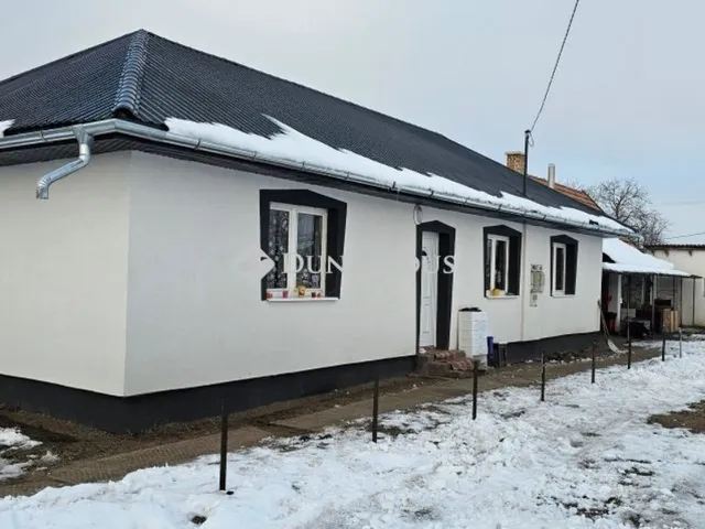 Eladó ház Farmos 100 nm