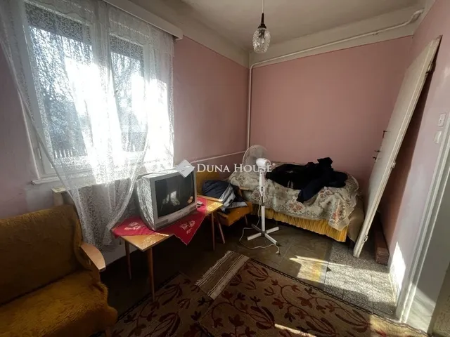 Eladó ház Jászfényszaru 110 nm