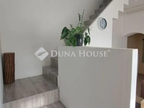 Eladó ház Vecsés 95 nm