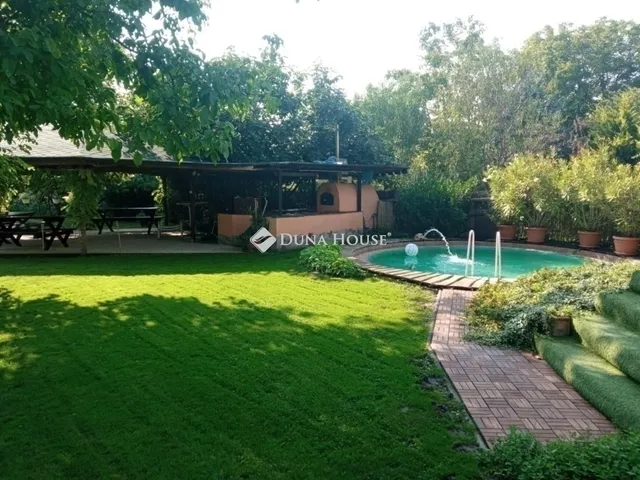 Eladó ház Monor 134 nm