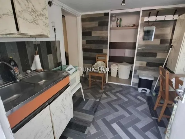 Eladó ház Pilis 27 nm