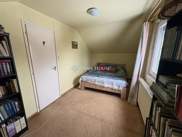 Eladó ház Úri 122 nm