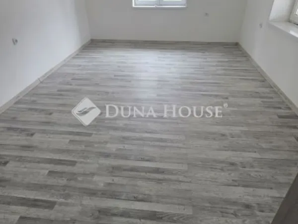 Eladó ház Tóalmás 36 nm