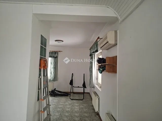 Eladó ház Sülysáp 175 nm