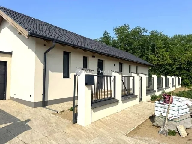 Eladó ház Vasad 108 nm