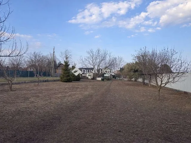 Eladó telek Úri 861 nm