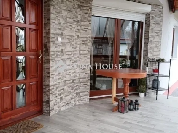 Eladó ház Üllő 100 nm