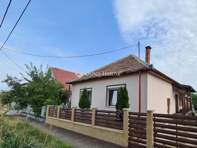 Eladó ház Tóalmás 61 nm