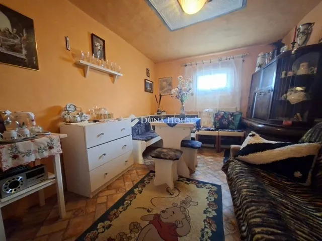 Eladó mezőgazdasági ingatlan Tápiószecső 100 nm