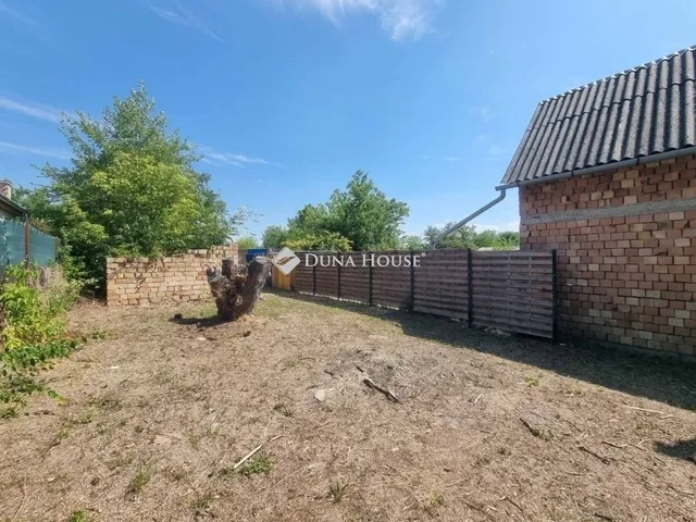 Eladó üdülő és hétvégi ház Tóalmás 26 nm