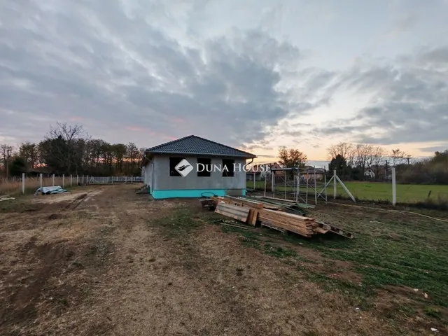 Eladó ház Pilis 66 nm