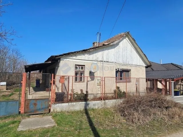 Eladó ház Tóalmás 54 nm