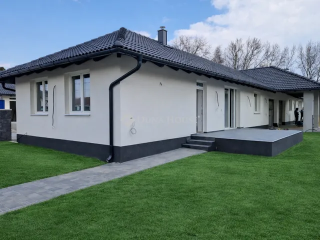 Eladó ház Üllő 95 nm
