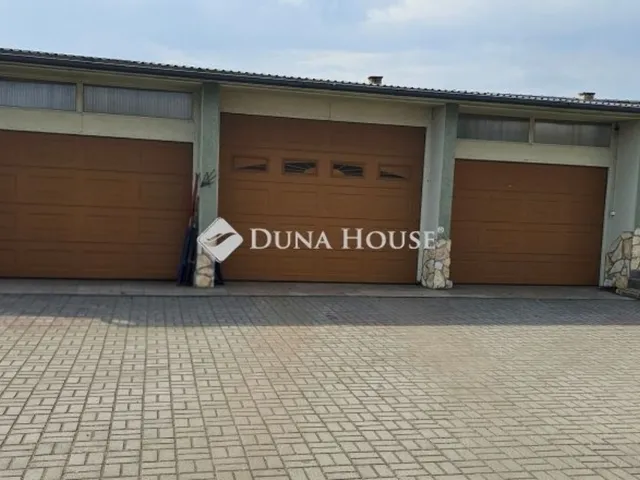 Eladó ház Tápiószecső 490 nm