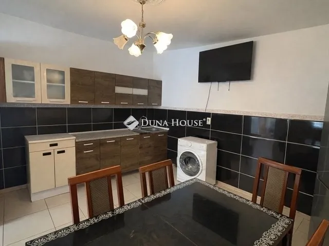 Eladó ház Budapest XVII. kerület 81 nm