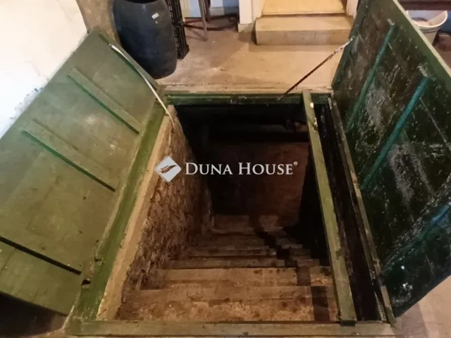 Eladó mezőgazdasági ingatlan Pilis 32 nm