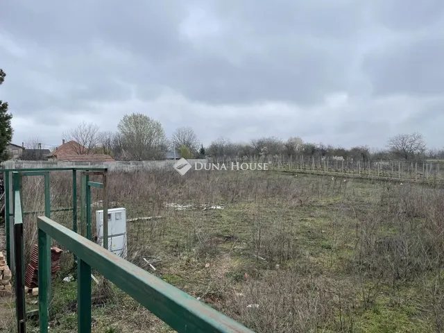 Eladó telek Pilis 1484 nm