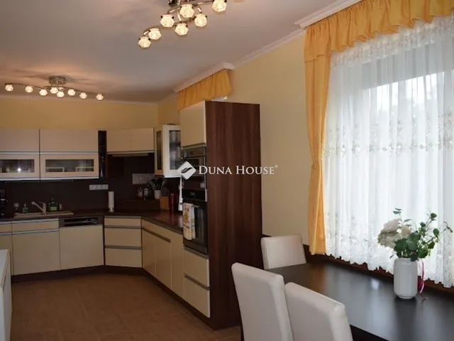 Eladó ház Maglód 156 nm