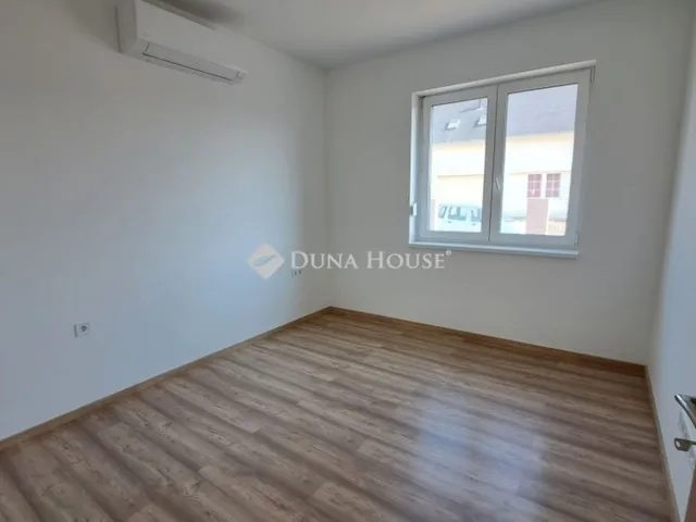 Eladó ház Vasad 108 nm